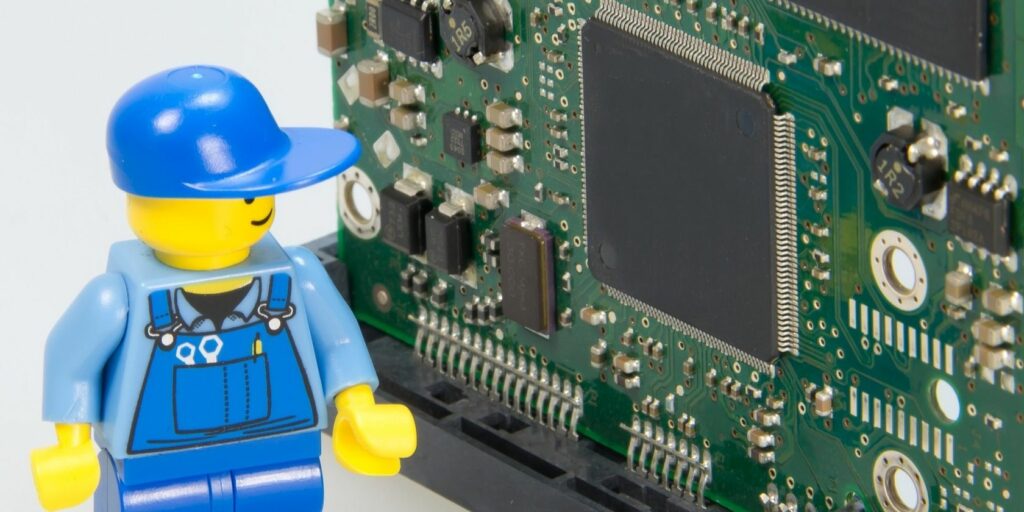 tesla-mobile-service:-what-is-it-and-what-can-it-do-for-your-tesla?