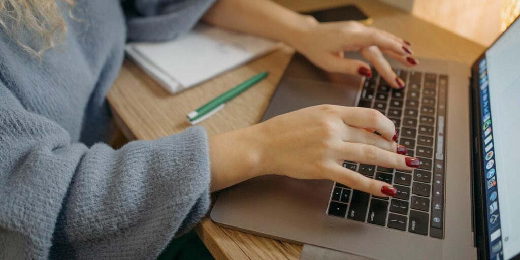 the-top-6-free-apps-for-wellness-journaling-on-your-mac