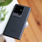 iqoo-11-review:-a-performance-showcase,-but-not-much-more