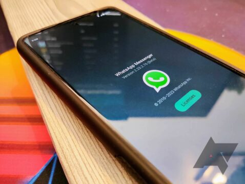 whatsapp-needs-to-stop-hamstringing-linked-devices-for-no-reason