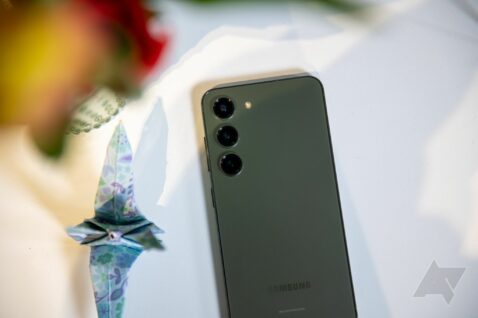 is-the-samsung-galaxy-s23-waterproof?