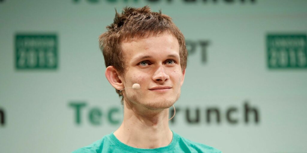 why-did-ethereum-founder-vitalik-buterin-dump-$700k-in-altcoins?