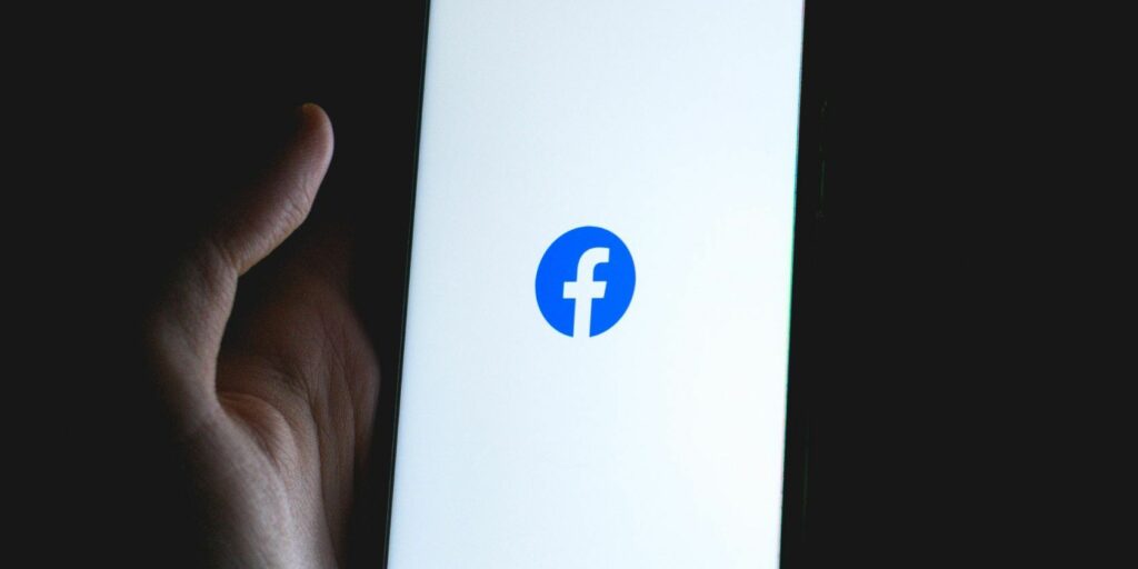 fake-chatgpt-chrome-extension-steals-facebook-logins