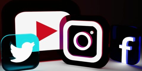 does-social-media-do-more-harm-than-good-for-society?