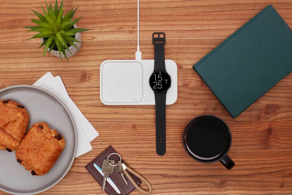 samsung’s-most-versatile-wireless-charging-pad-is-down-to-an-all-time-low-of-$45