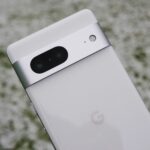 the-google-pixel-7-gets-a-$450-price-tag,-no-strings-attached