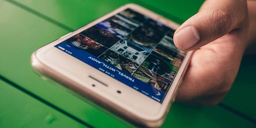 how-to-clean-your-cluttered-camera-roll:-7-tried-and-tested-methods