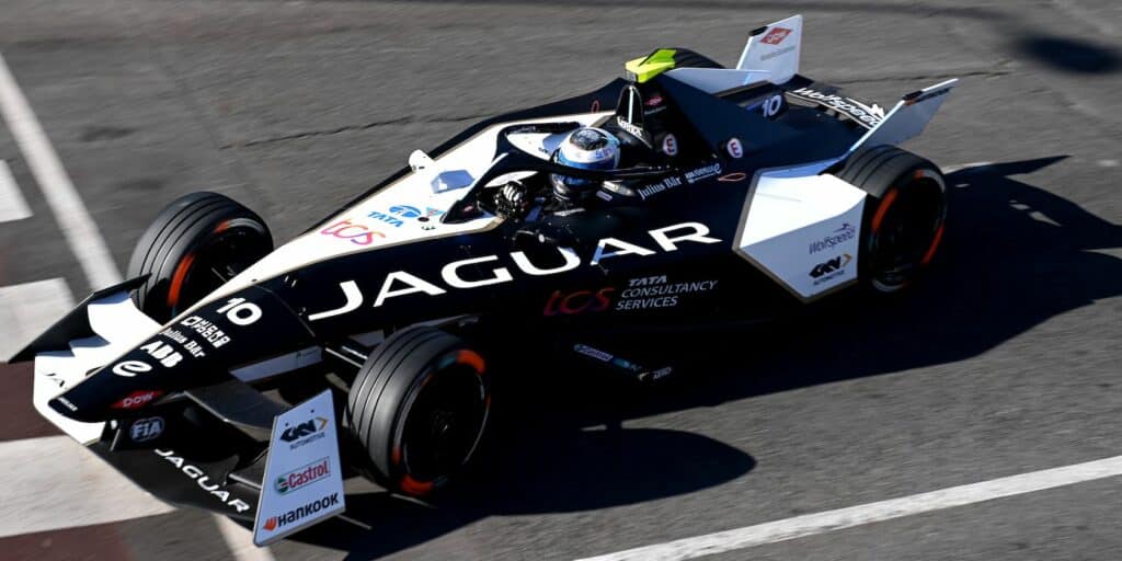 what-is-formula-e,-and-how-is-it-different-from-formula-1?