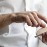 how-to-take-screenshots-on-#sale-discreet-border-bottom:-1px-solid-rgb(200-when-the-app-doesn’t-allow-it