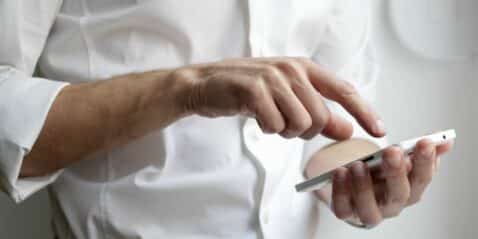 how-to-take-screenshots-on-#sale-discreet-border-bottom:-1px-solid-rgb(200-when-the-app-doesn’t-allow-it