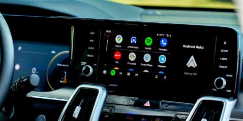 google-assistant-driving-mode-vs.-android-auto:-what’s-the-difference?