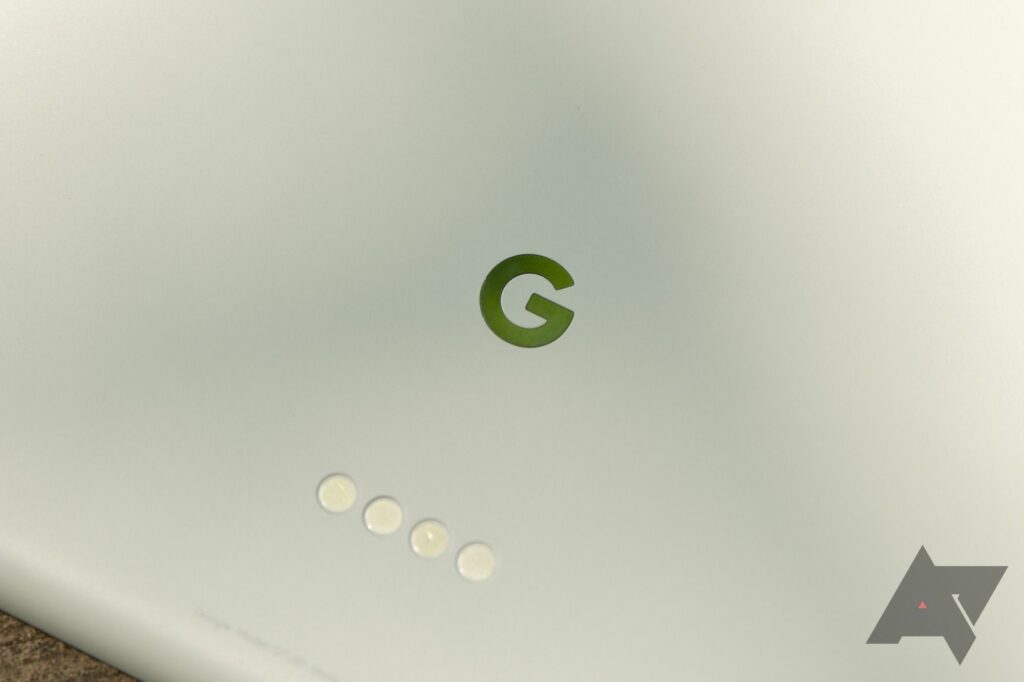 latest-leak-keeps-hope-alive-for-a-google-made-pixel-tablet-stylus-and-keyboard