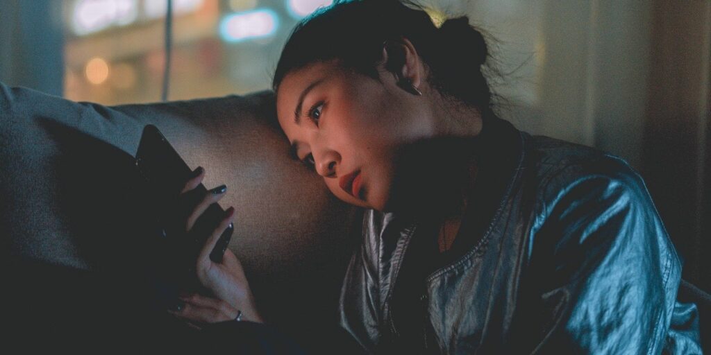 what-is-a-multi-factor-authentication-prompt-bombing-attack?