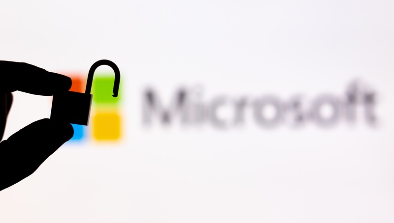 russia-based-solarwinds-hackers-are-actively-targeting-microsoft