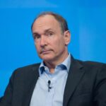 between-concern-and-hope:-sir-tim-berners-lee-reflects-on-the-web’s-past-and-what-lies-ahead