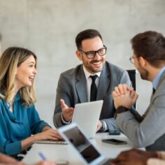 how-can-hr-and-it-collaboration-solve-the-tech-talent-shortage