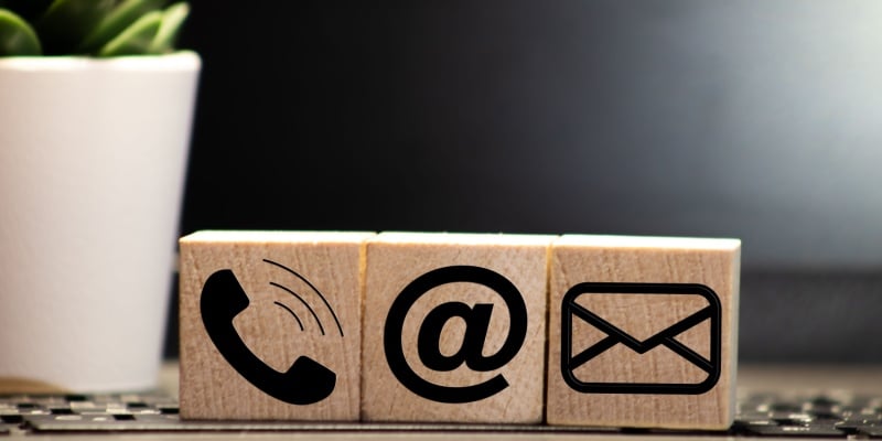 why-we-need-to-get-rid-of-the-‘contact-sales’-button