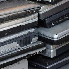 it-cost-reduction-strategies:-8-real-world-money-saving-examples