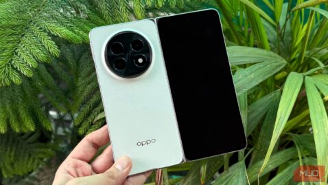 i-used-the-world’s-slimmest-foldable-for-a-month,-and-i-don’t-miss-my-slab-phone-at-all