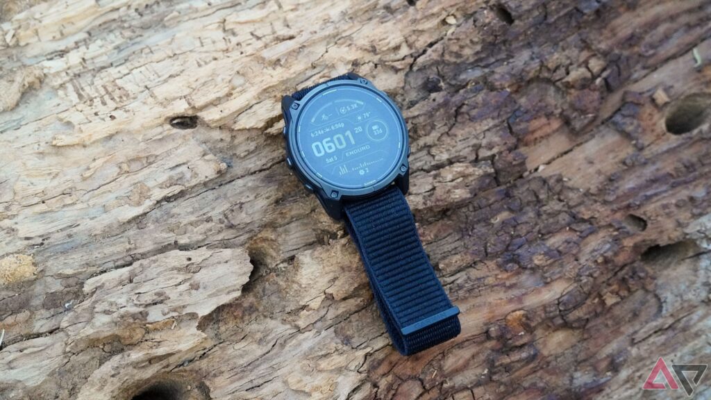 this-premium-garmin-smartwatch-can-last-months-without-charging,-and-now-it’s-down-to-an-all-time-low