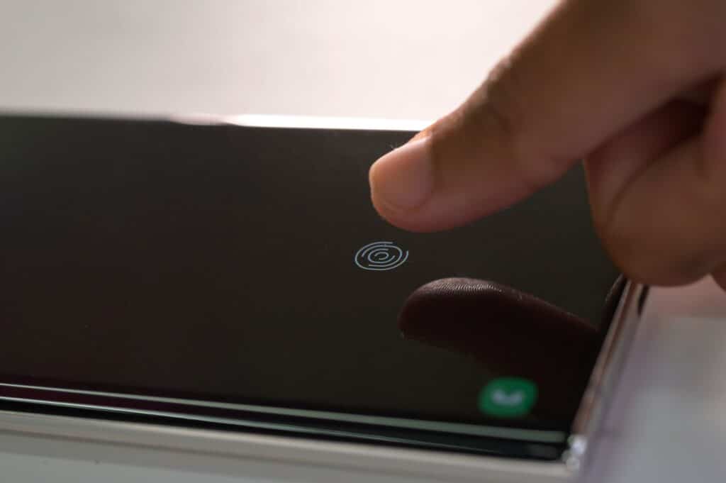 your-android-phone-is-getting-a-much-needed-fingerprint-scanner-update