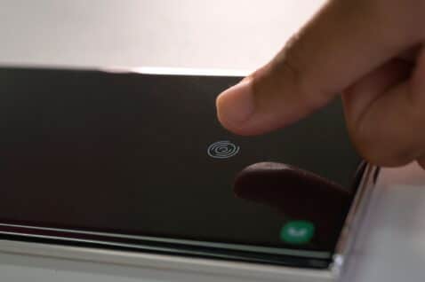 your-android-phone-is-getting-a-much-needed-fingerprint-scanner-update