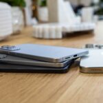 trump-declares-that-android-oems-will-face-the-same-25%-tariff-imposed-on-iphones