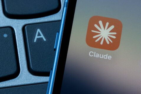 you-can-now-speak-to-the-best-chatgpt-alternative-with-your-voice