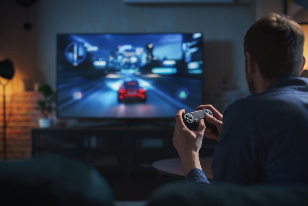 gaming-on-a-smart-tv-is-so-much-better-with-these-settings-tweaks