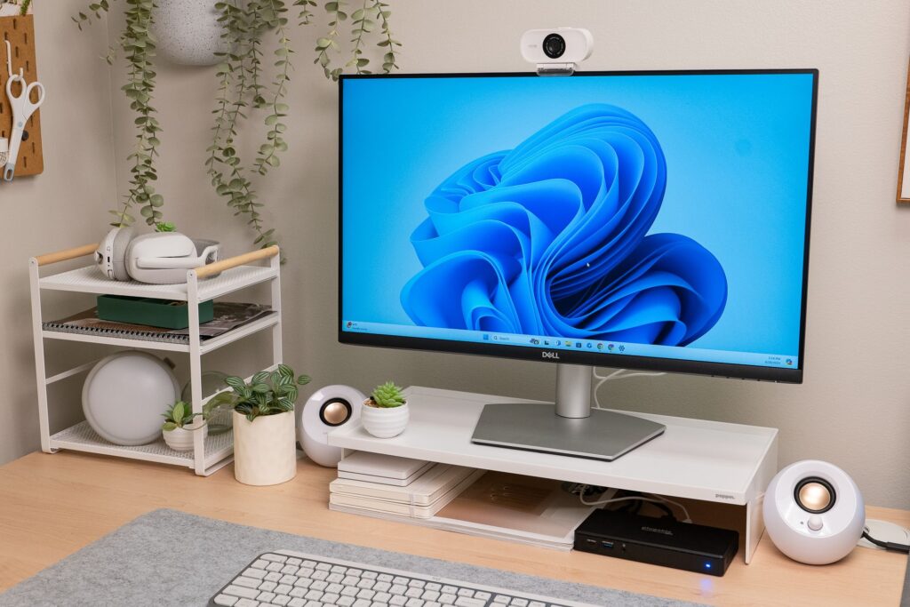 7-surprising-devices-that-work-with-your-monitor’s-usb-port