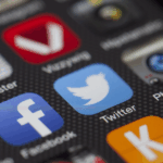 4-proven-strategies-to-build-and-engage-your-online-community-around-your-passion