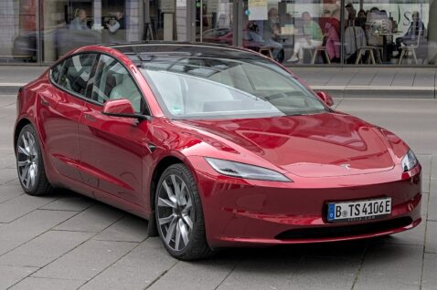tesla’s-$7,500-tax-credit-vanishes-september-30—here’s-what-you-need-to-know
