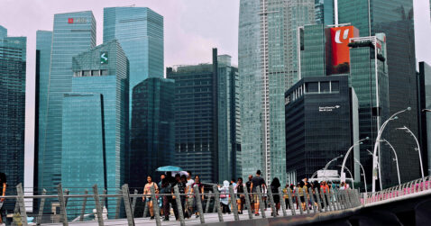 from-+18%-to-45%:-here-are-singapore’s-fastest-growing-and-shrinking-jobs-of-2025,-so-far