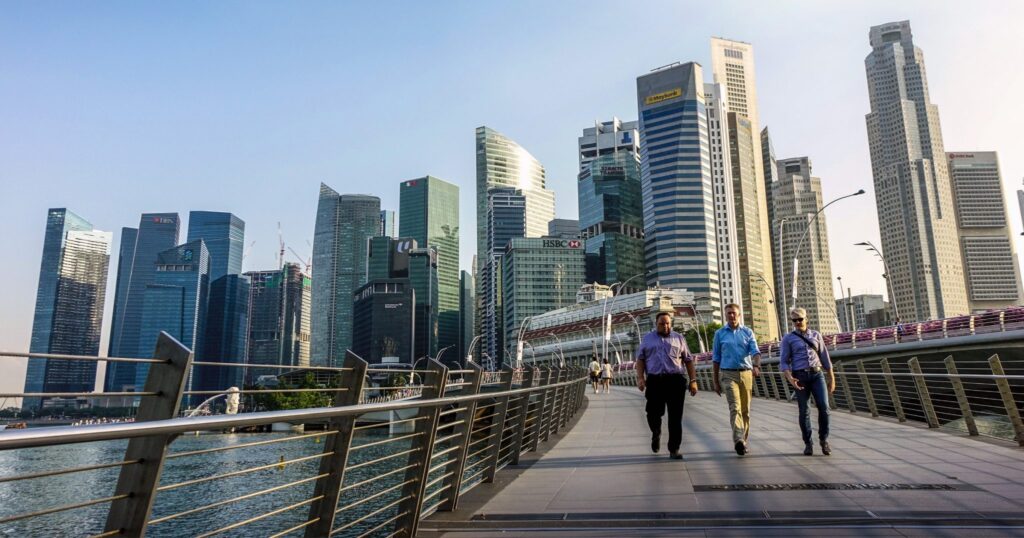 s’pore-sees-higher-no.-of-compulsory-liquidations-in-h1-2025-as-more-bizs-fall-into-debt