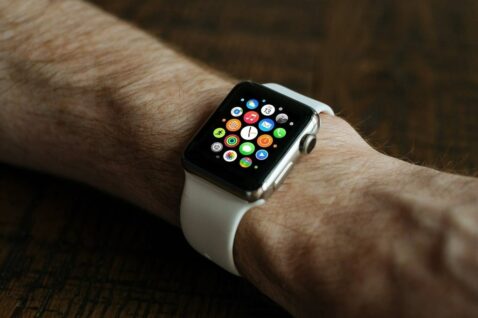 your-smartwatch’s-stress-readings-are-basically-useless,-study-says