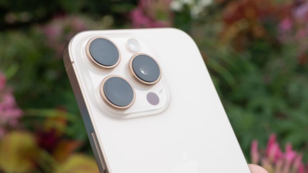 apple’s-rumored-camera-sensor-gives-me-more-hope-for-future-iphones