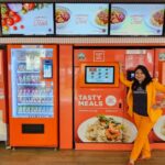 this-s’pore-biz-turned-vending-smart-with-vendcafes—now-500+-machines-serve-hot-meals-&-coffee