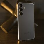 4-ways-the-galaxy-s25-fe-makes-the-iphone-16e-look-like-a-bad-deal