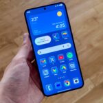 how-i-used-this-secret-app-to-bring-apple’s-liquid-glass-to-my-galaxy-phone