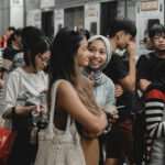 mom-tries-to-help-young-s’poreans,-lists-4,270-vacancies-paying-up-to-s$5,000-to-fresh-graduates