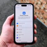 i-stop-nosy-iphone-apps-in-their-tracks-with-this-powerful-location-setting