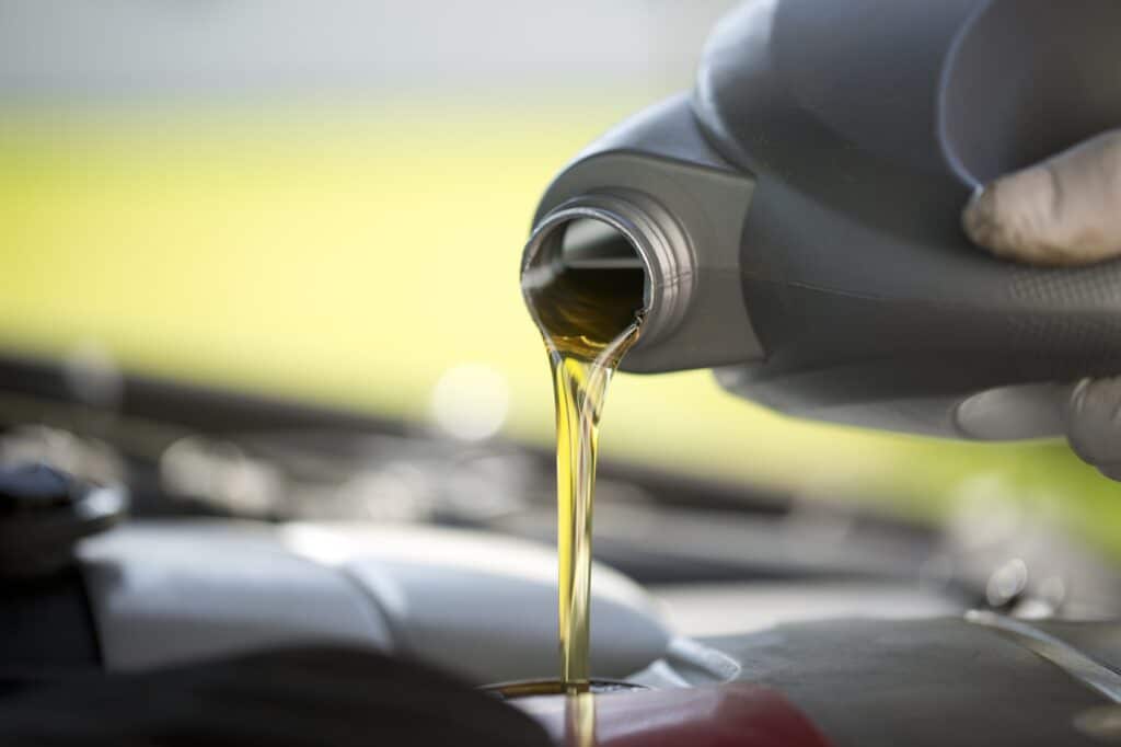 the-real-reason-oil-change-shops-push-synthetic-(and-why-you-might-not-need-it)