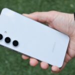 i-use-a-mid-range-smartphone-and-don’t-regret-it-at-all