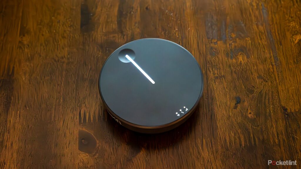 this-portable-wi-fi-hotspot-is-my-new-favorite-travel-companion