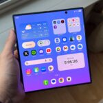 apple-might-delay-its-foldable-iphone-to-2027-because-it-can’t-decide-on-the-hinge