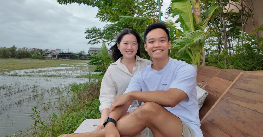 at-26,-this-s’porean-couple-gave-up-their-s$250k-annual-salary-to-travel-the-world