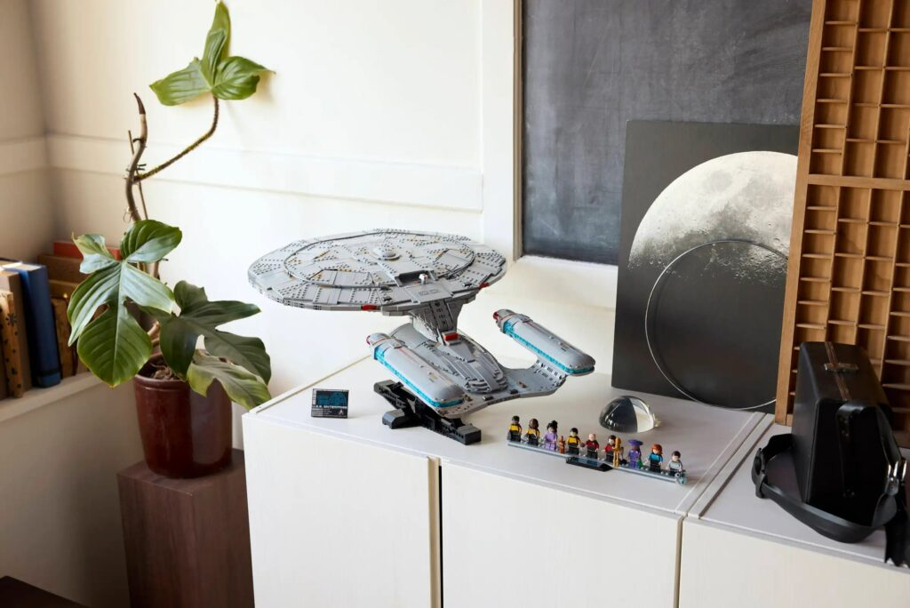 lego-finally-beams-into-star-trek-territory-with-$400-enterprise-d