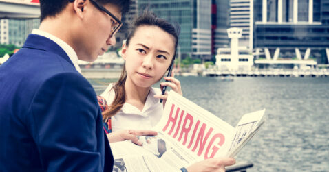 with-2025-s’pore-graduate-unemployment-at-16.4%,-mom-lists-3,790-entry-jobs-paying-up-to-s$5k