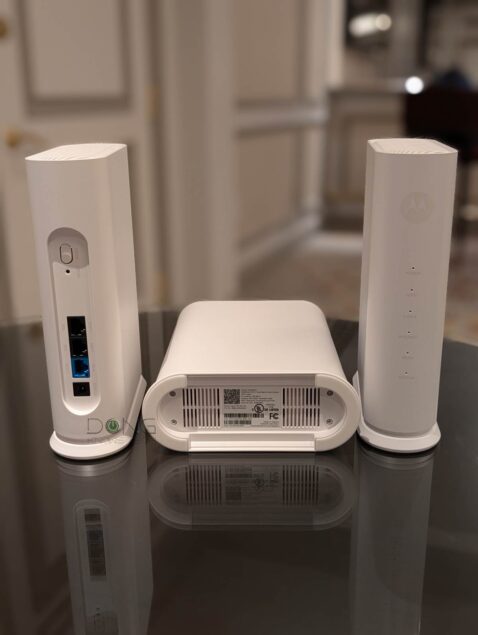 mnq1525:-motorola’s-first-wi-fi-7-router-is-an-entry-level-mesh-unit
